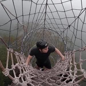 Meet your Posher, Adrian